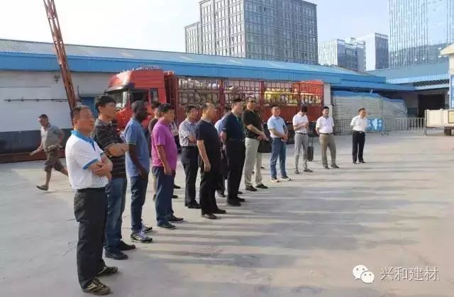 丰泽|记事|湖北省住建厅、设计院领导及专家一行 莅临星河集团参观指导